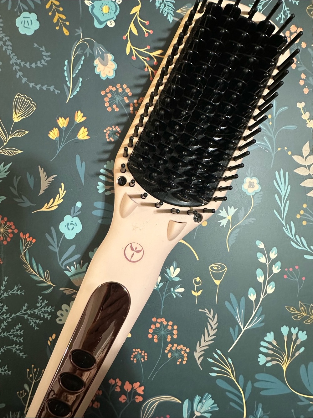 Lange Le Vite Ceramic Straightening Brush